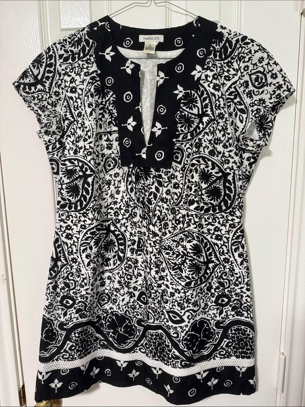 Harold's Black & White Printed Short-Sleeve Dress
